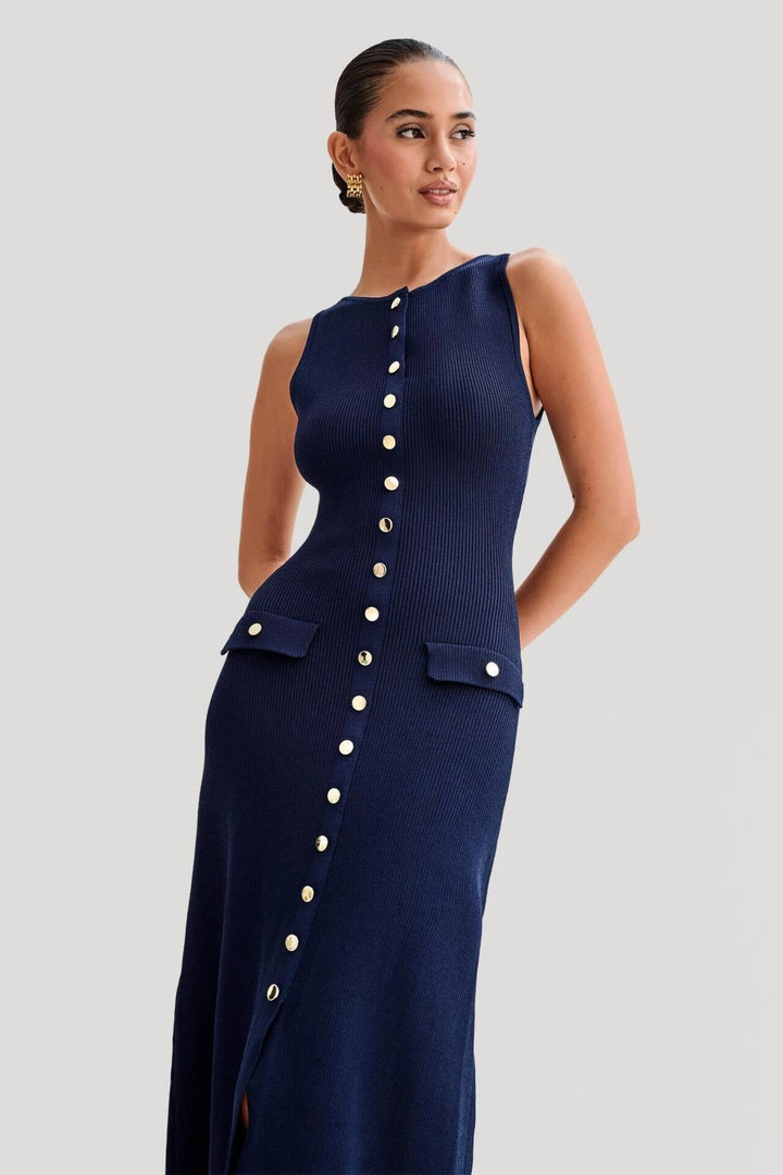 Isla | Sleek Textured Maxi Dress
